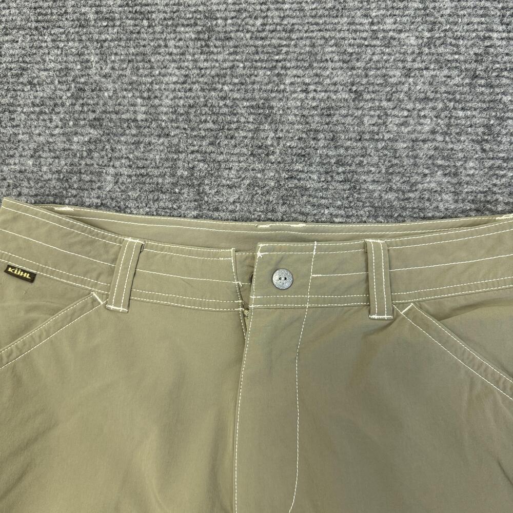 Kuhl Shorts Mens 32 Beige Cargo Hiking Outdoor Performance Stretch 11 Inseam - Picture 7 of 16